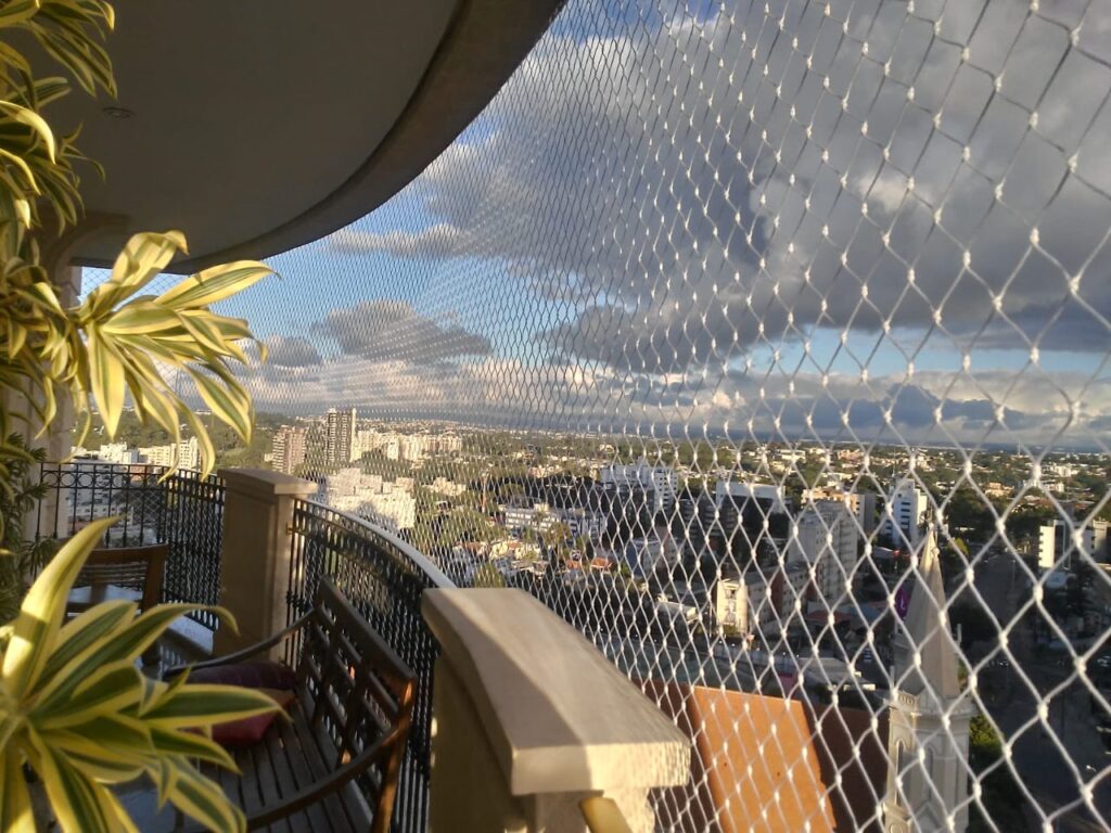 tela de proteção em sacada de apartamento