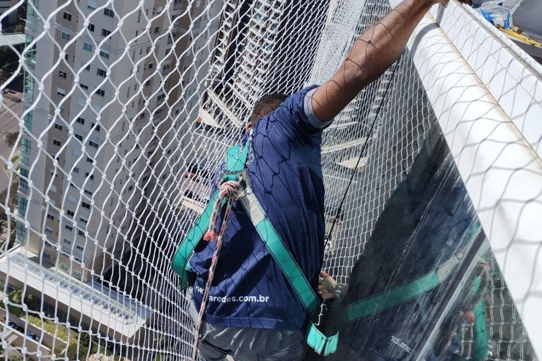 Instalação de Tela e Rede de Proteção em Curitiba Instalador de tela de proteção em apartamento em Curitiba